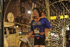 BIB: 4524
                            <button type="button" onclick="openModal(26274719)" class="btn btn-primary btn-sm float-right btn-popup" data-toggle="modal" data-target=".modal-high-quality">
                        <i class="fas fa-shopping-cart"></i> Add to Cart
                    </button>
                                            <button type="button" onclick="isThisMe(26274719, true)" class="btn btn-success btn-sm float-right btn-popup btn-isme hidden" data-toggle="tooltip" data-placement="bottom" title="นี่คือรูปของคุณใช่ไหม คลิกที่นี่เพื่อเอาเข้าอัลบั้ม">
                        <i class="fas fa-plus"></i> Add to album
                    </button>
                    <button type="button" onclick="isThisMe(26274719, false)" class="btn btn-warning btn-sm float-right btn-popup btn-isnotme hidden">
                        <i class="fas fa-ban"></i> Remove from album
                    </button>